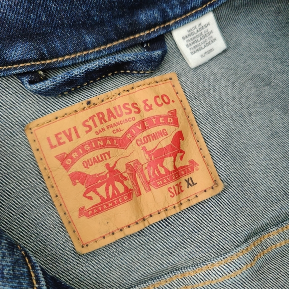 Levi Jacket NWOT - Picture 4 of 6